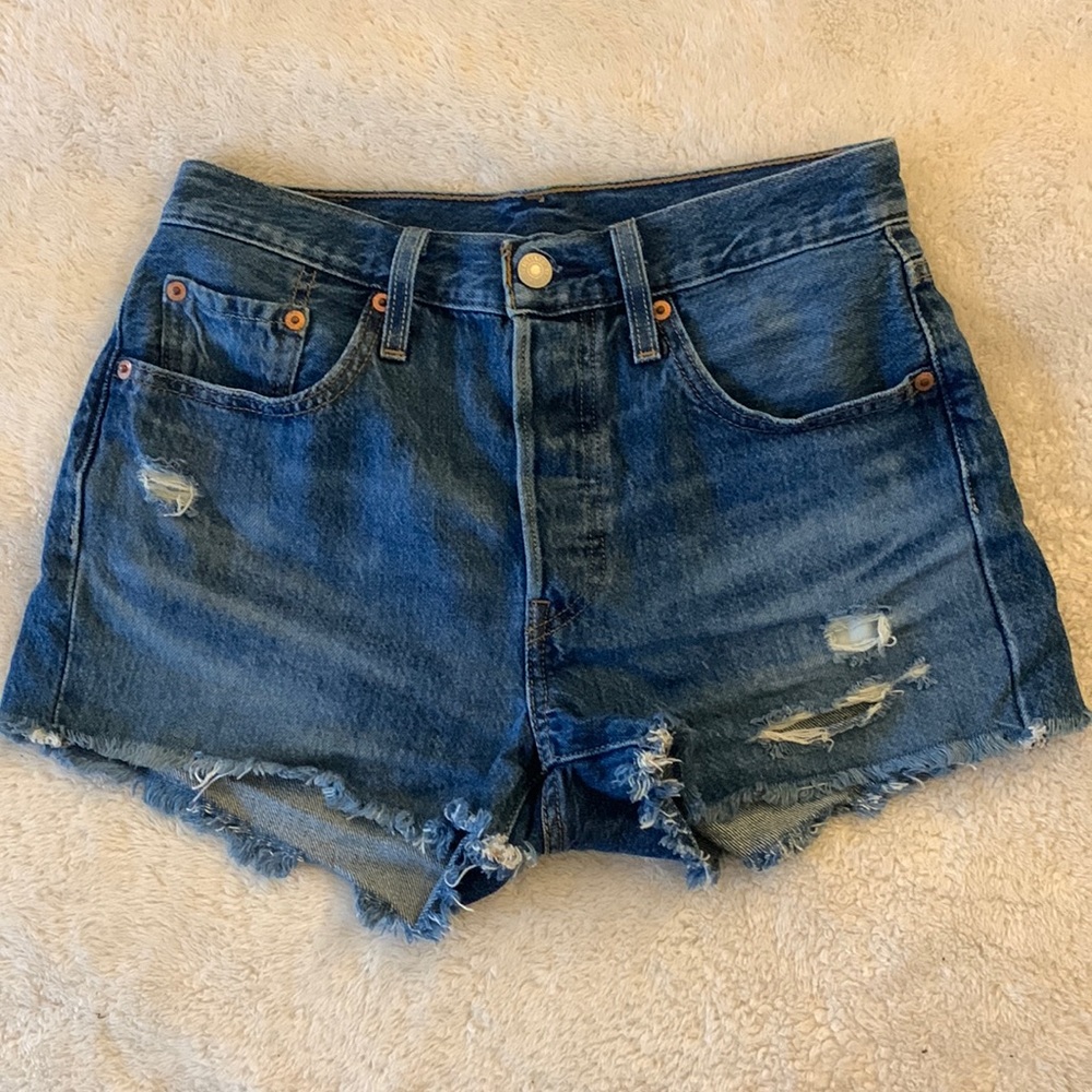 Womens Levi 501 jean shorts